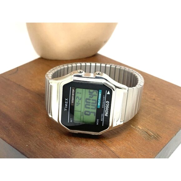 Timex Men's Watch T78587 Quartz Digital Silver Case 35mm Steel Expansion Band - Picture 8 of 15